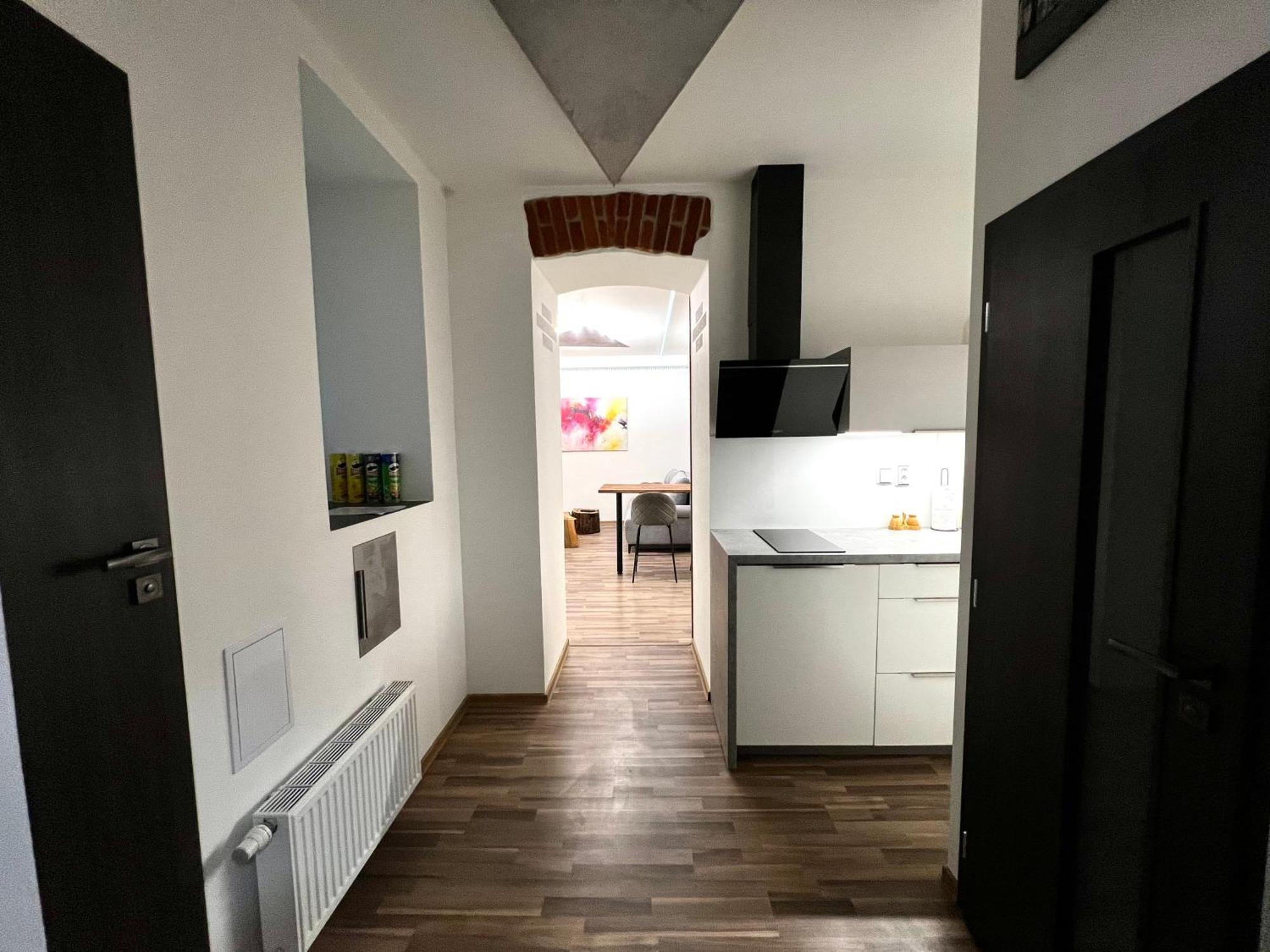 Palackeho Lobby Apartment Olomouc Eksteriør bilde